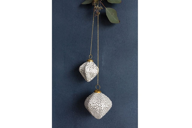 Trimmings Ornament